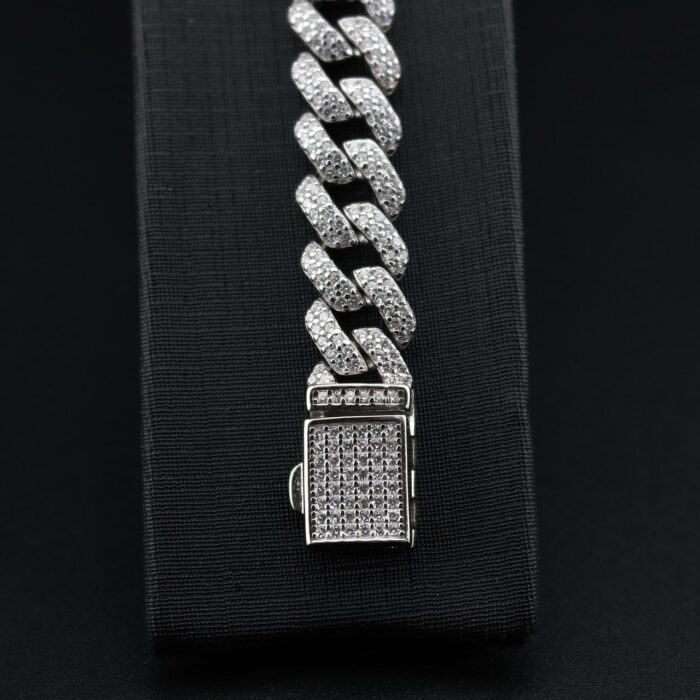 دستبند زنجیردار نقره طرح جواهر MK3013 (2)