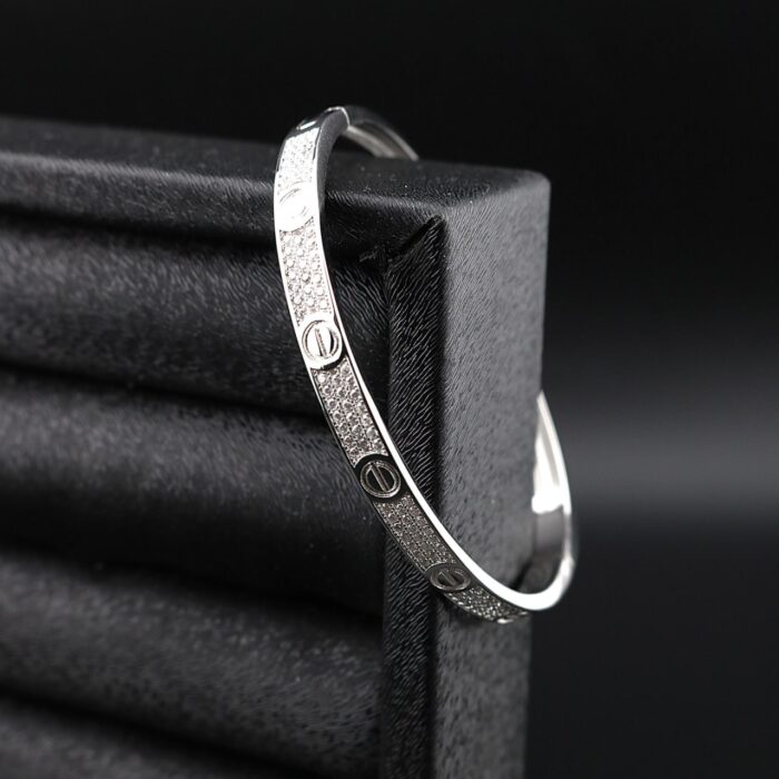 دستبند نقره  طرح جذاب MK3022