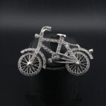 گل سینه زنانه طرح دوچرخه MK8009