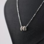 مدال نقره زنجیر دار طرح پیچی MK4033