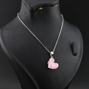 مدال نقره زنجیردار طرح قلب رنگ صورتی MK4035