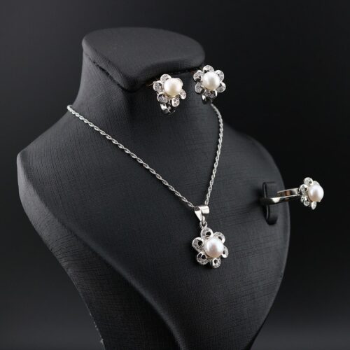 نیمست زنانه مروارید پرورشی