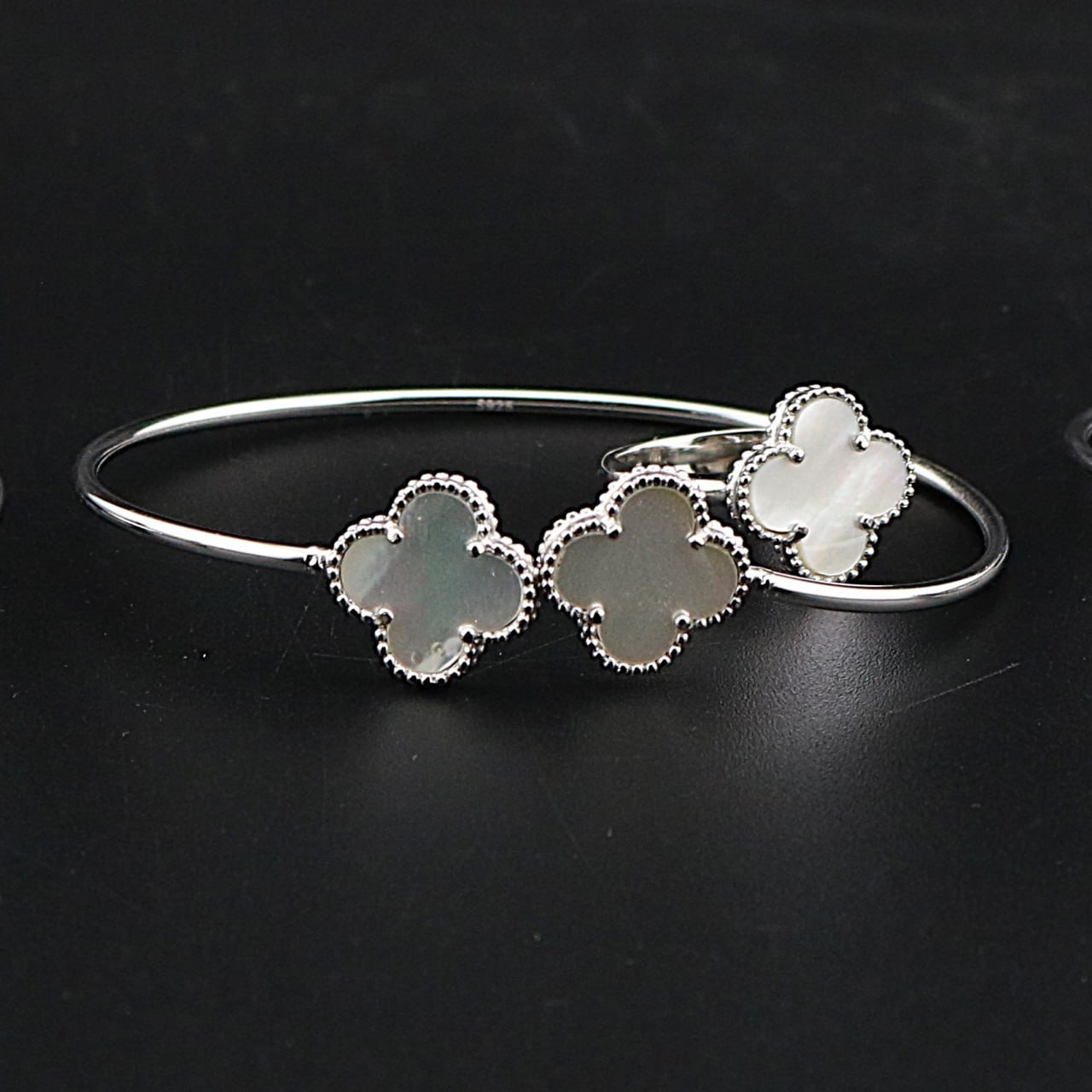 ست دستبند النگویی و انگشتر ونکلیف