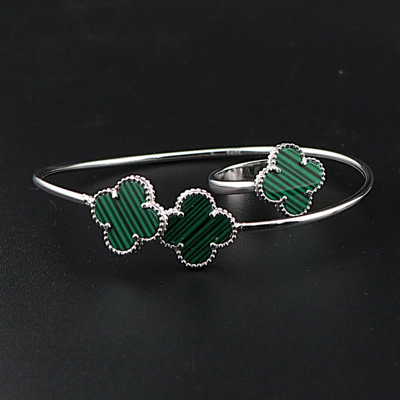 ست دستبند النگویی و انگشتر ونکلیف