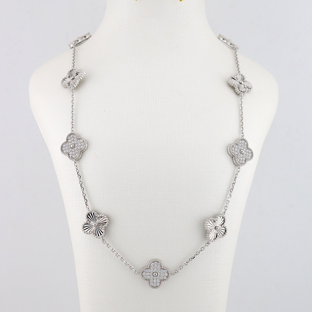 گردنبند ونکلیف نقره 10 گل تراش و نگین دار