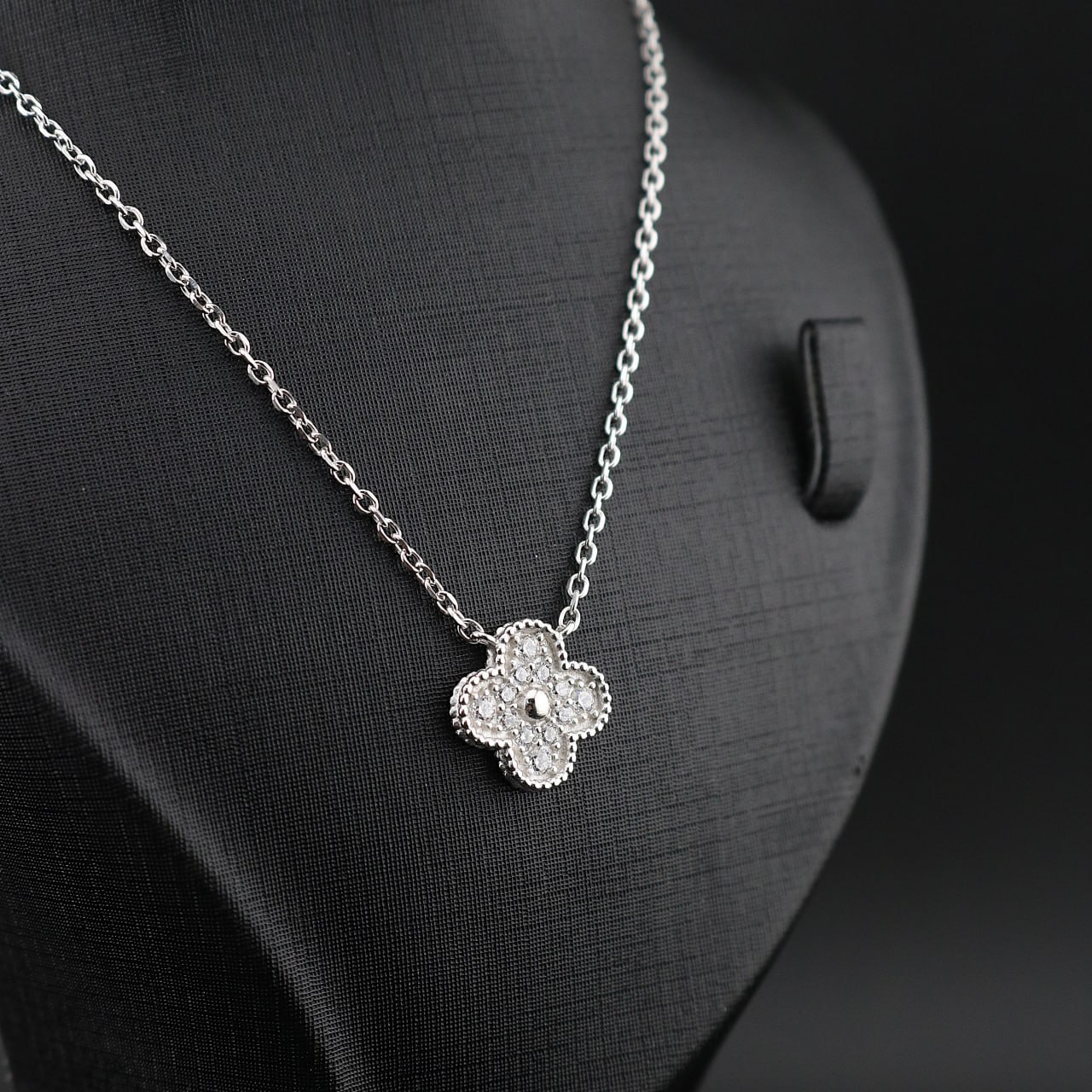 گردنبند ونکلیف نقره تک گل تگین دار