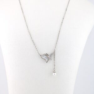 زنجیر نقره زنانه طرح پروانه با مروارید mk4085