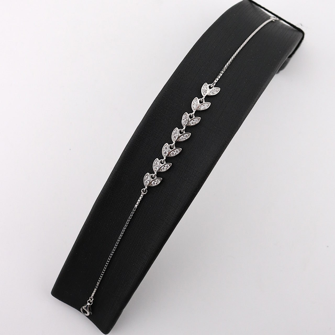 دستبند نقره طرح زنجیر