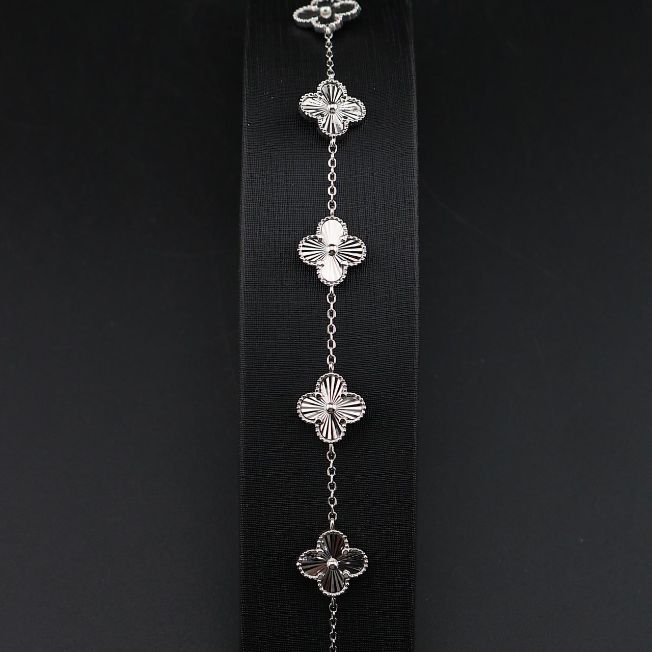 دستبند ونکلیف پنج گل تراش نقره