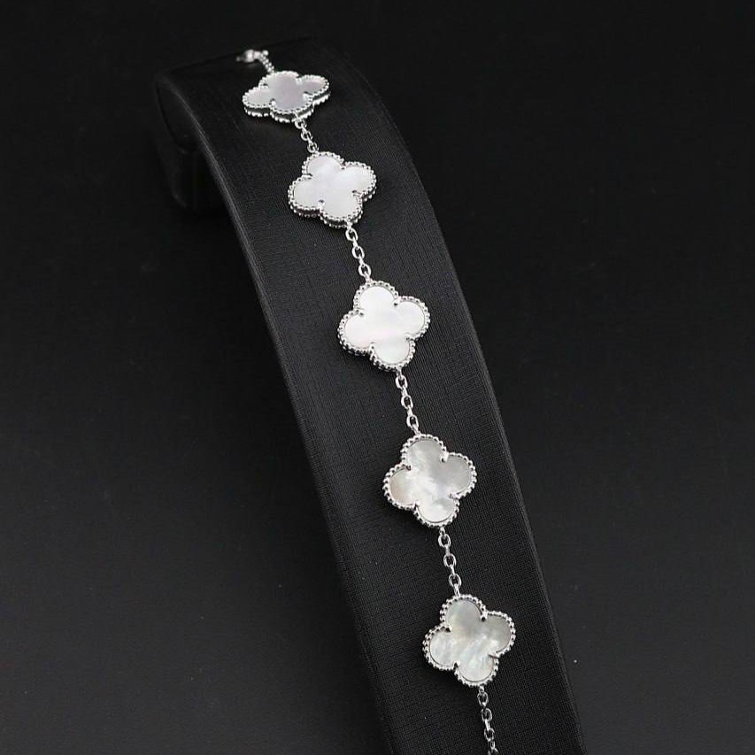 دستبند نقره ونکلیف پنج گل