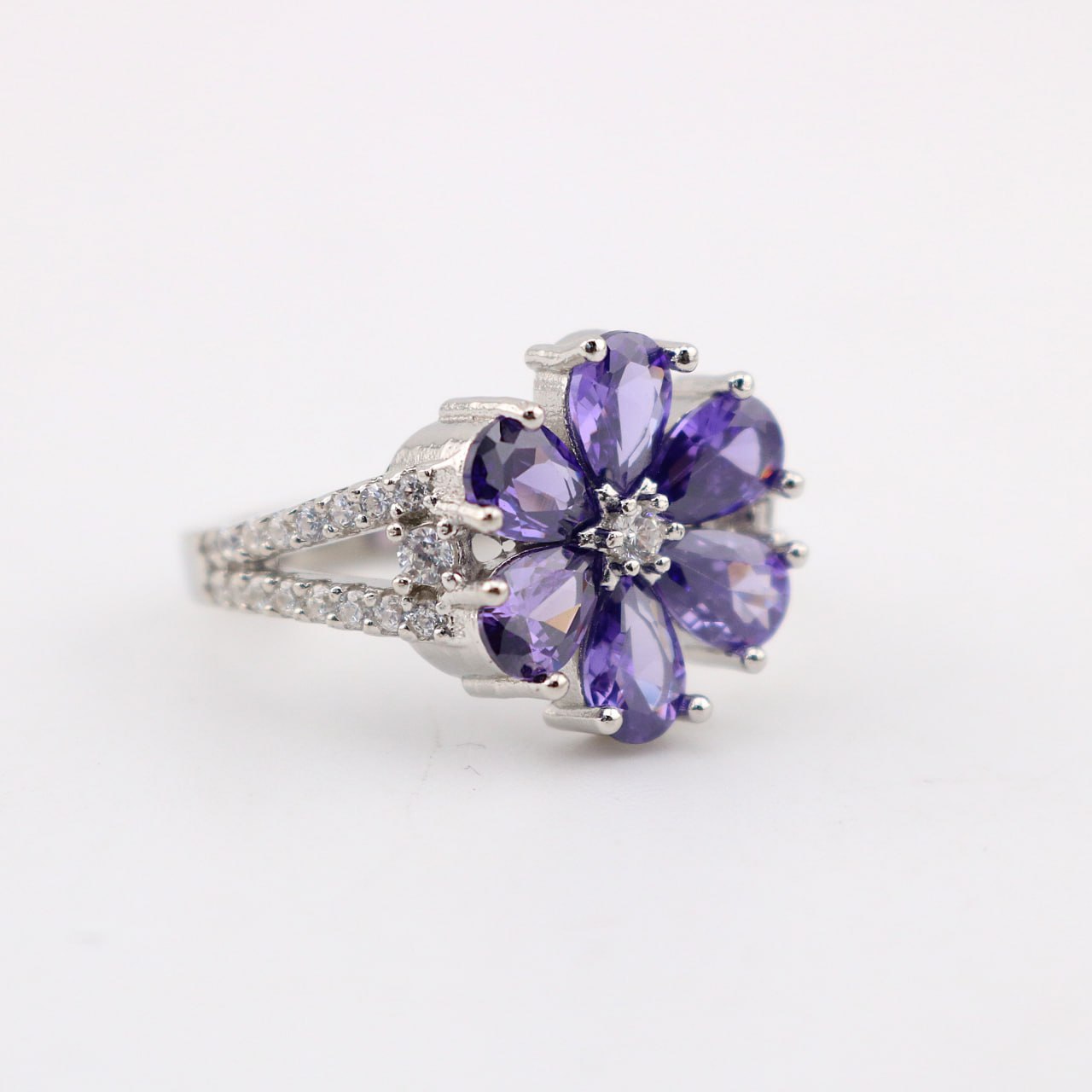 نگشتر نقره طرح جواهر